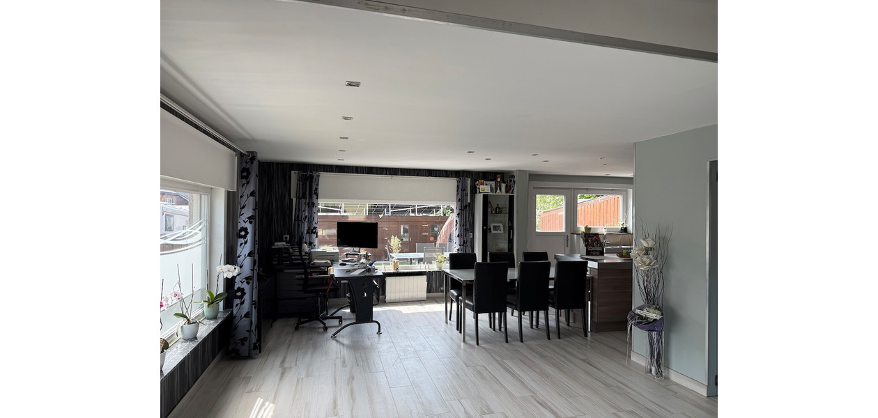 STIJLVOLLE HOB, UITERST RUSTIG GELEGEN, 3 SLPKMRS, GAR & TUIN