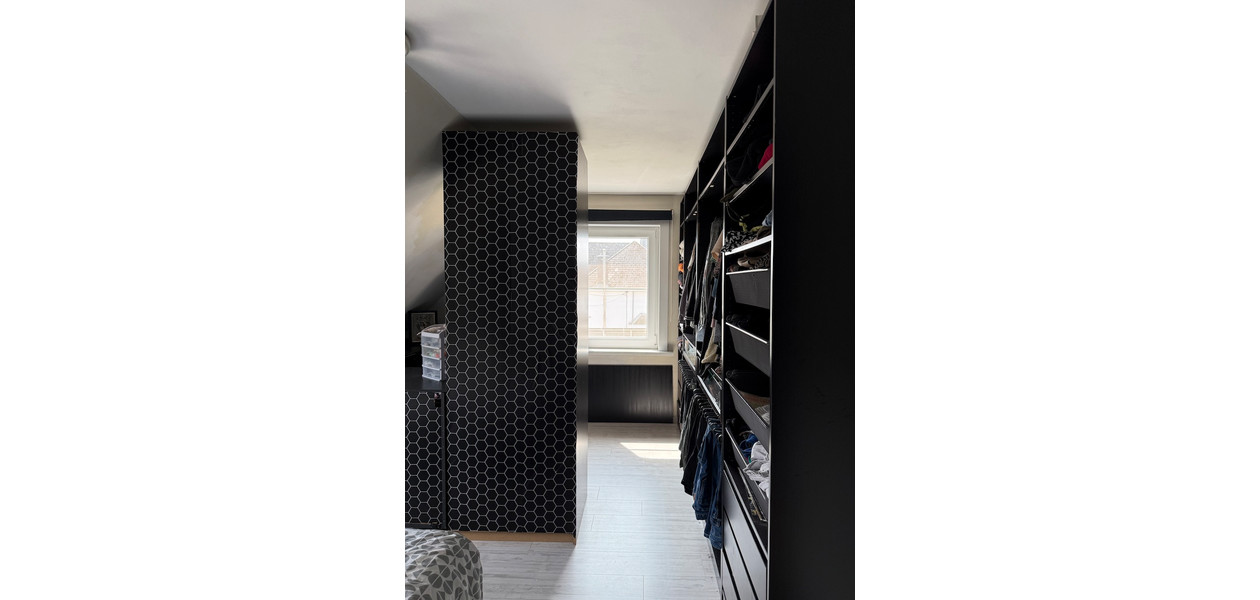STIJLVOLLE HOB, UITERST RUSTIG GELEGEN, 3 SLPKMRS, GAR & TUIN