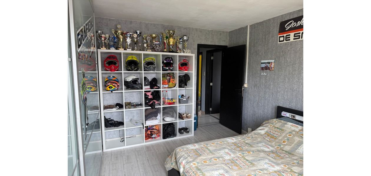 STIJLVOLLE HOB, UITERST RUSTIG GELEGEN, 3 SLPKMRS, GAR & TUIN