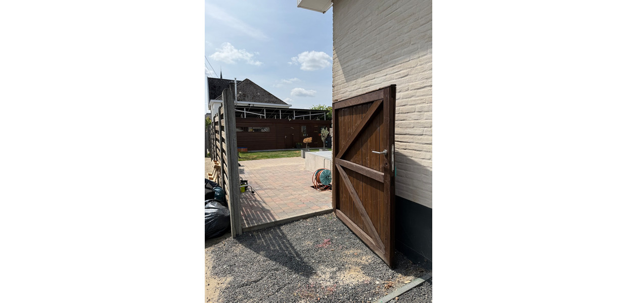 STIJLVOLLE HOB, UITERST RUSTIG GELEGEN, 3 SLPKMRS, GAR & TUIN