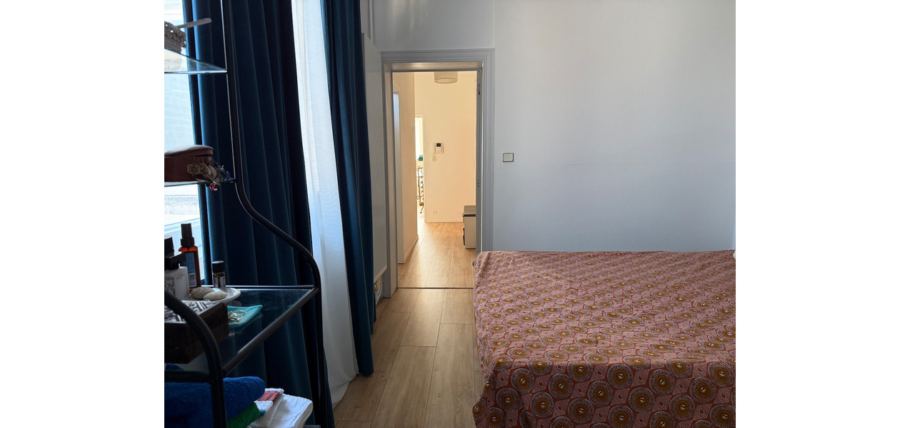SUPER GEZELLIG APPARTEMENT, GERENOVEERD, TWEE SLAAPKAMERS